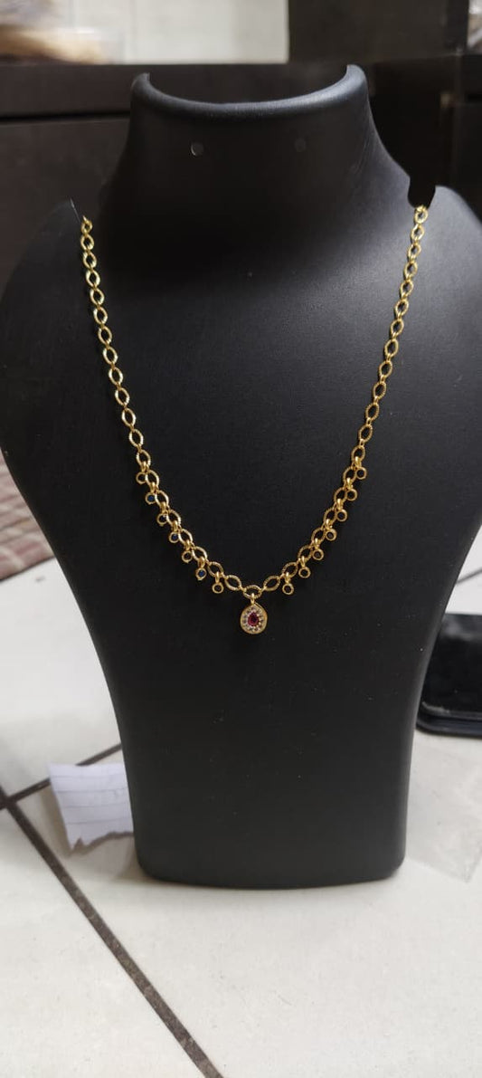 gold-toned chain necklace