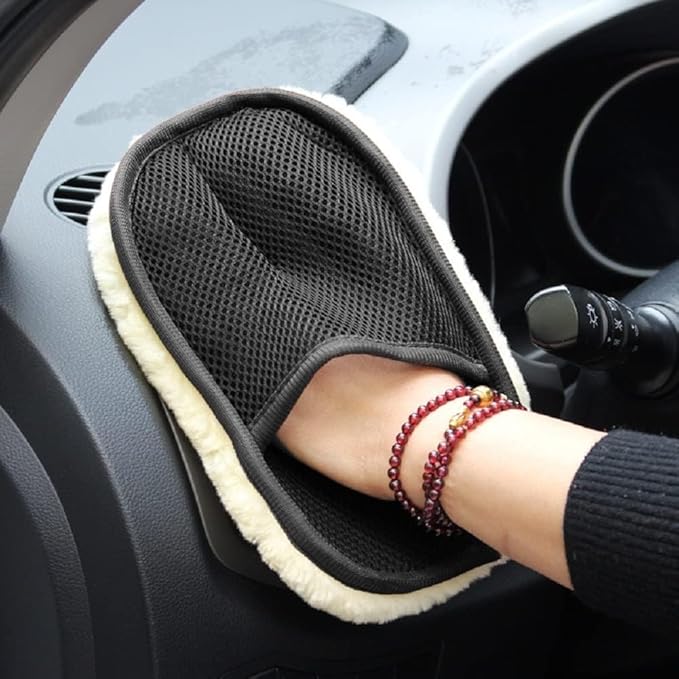 Brienstripe Car Wash Gloves