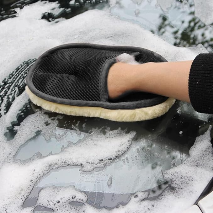 Brienstripe Car Wash Gloves