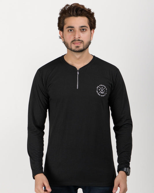 Men Solid Henley Neck Cotton Blend Black T-Shirt